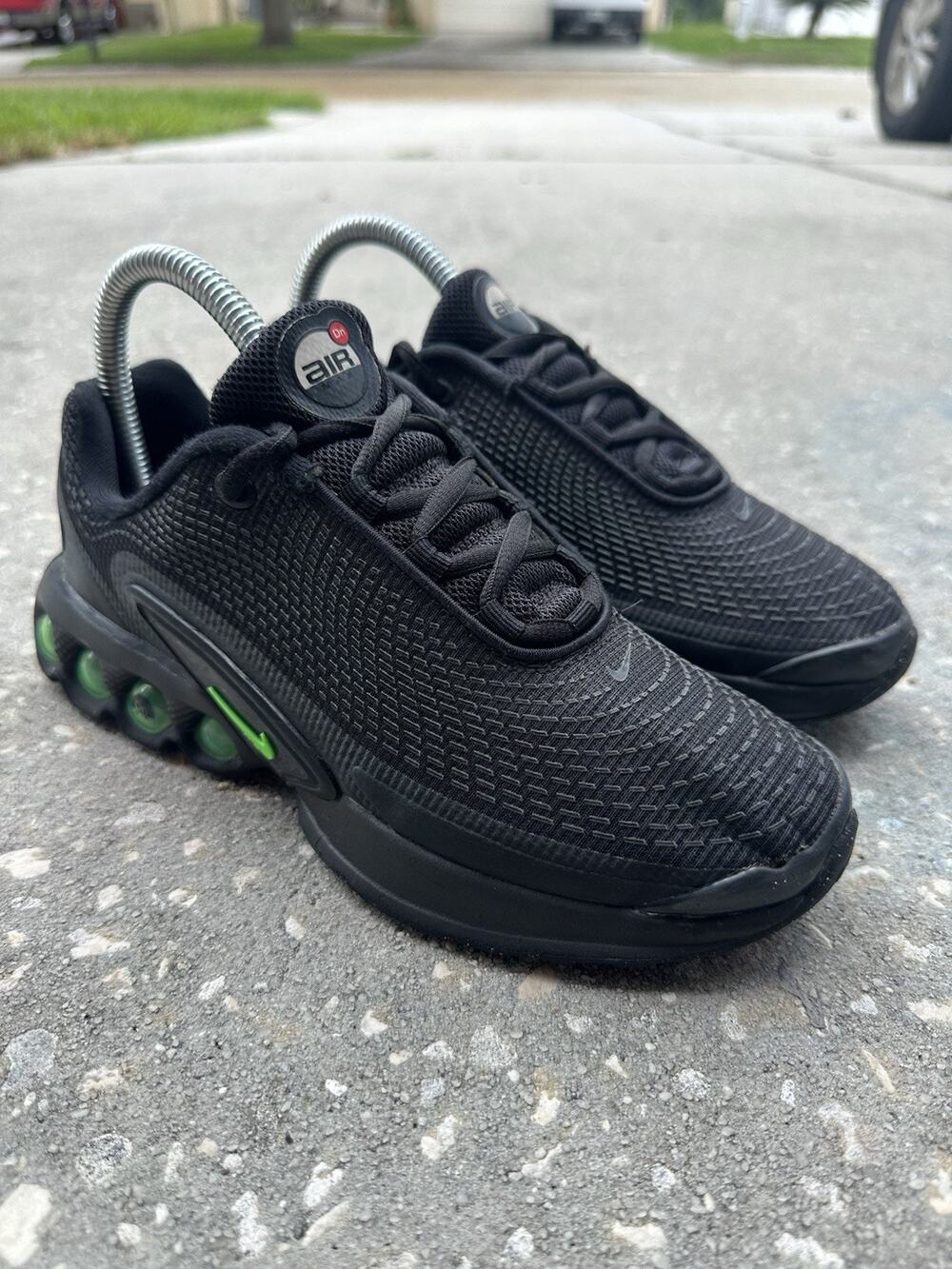 NEW NIKE AIR MAX DN OLDER KIDS SHOES TRAINERS SIZE US 4Y IH7672-003